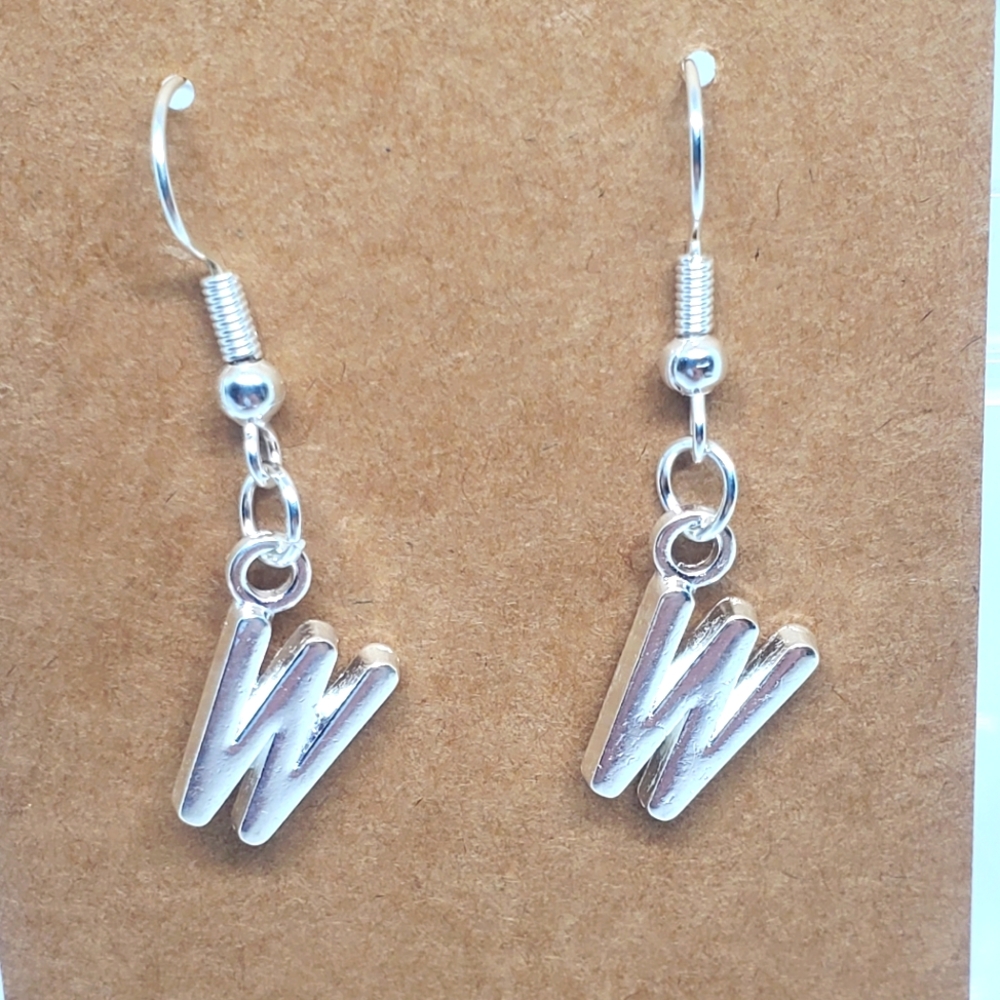 7/$10 W Initial Earrings, New